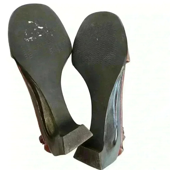 Chadwick’s Women's Brown Leather T-Strap Wedge Sandals Size 7.5 - Picture 8 of 9